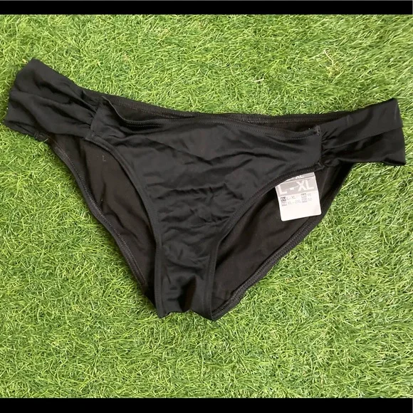 NWT, Decathlon, Bikini Bottom, M/L - Picture 8 of 10